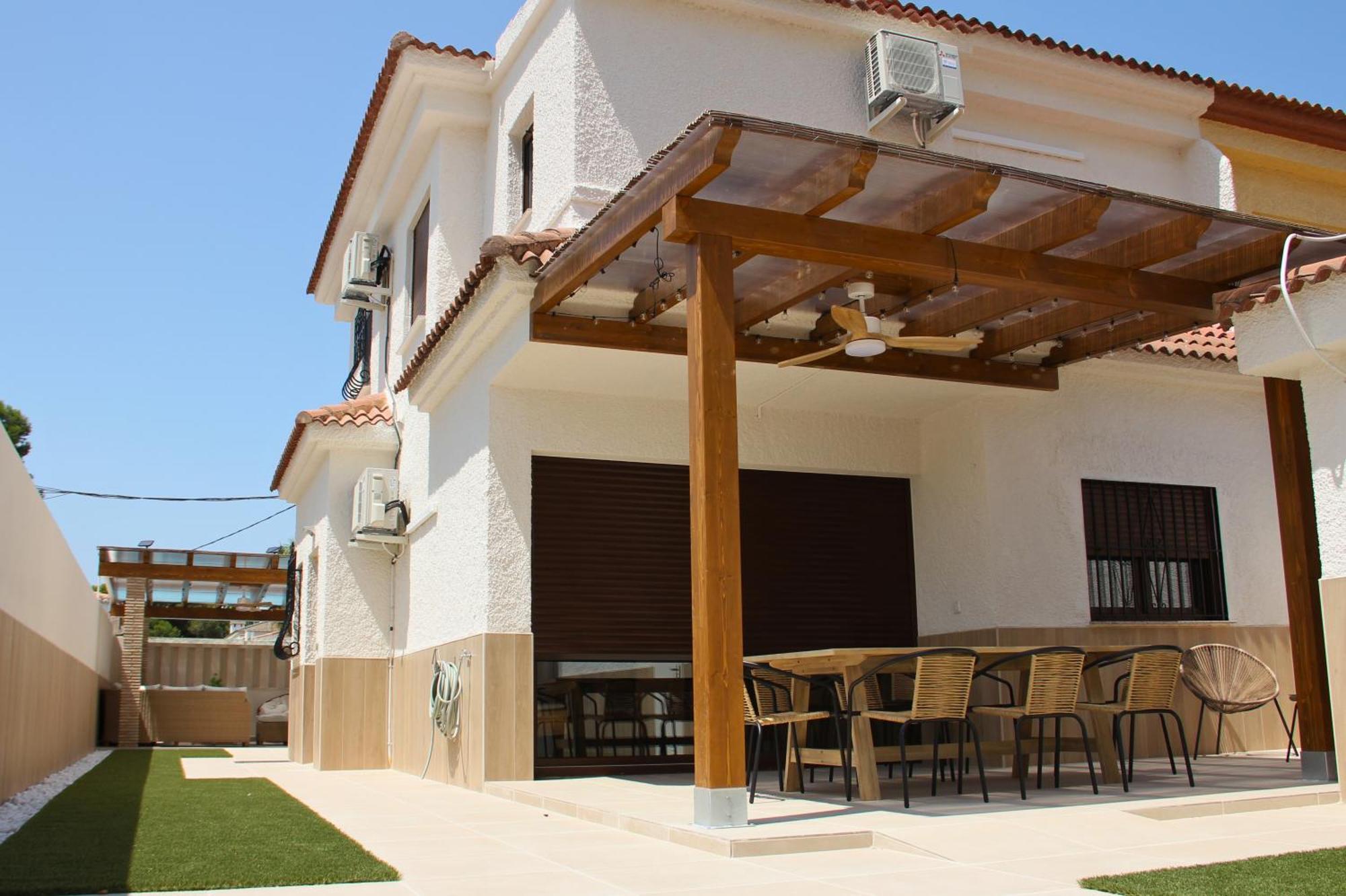 Villa Luny Playa Gandia *